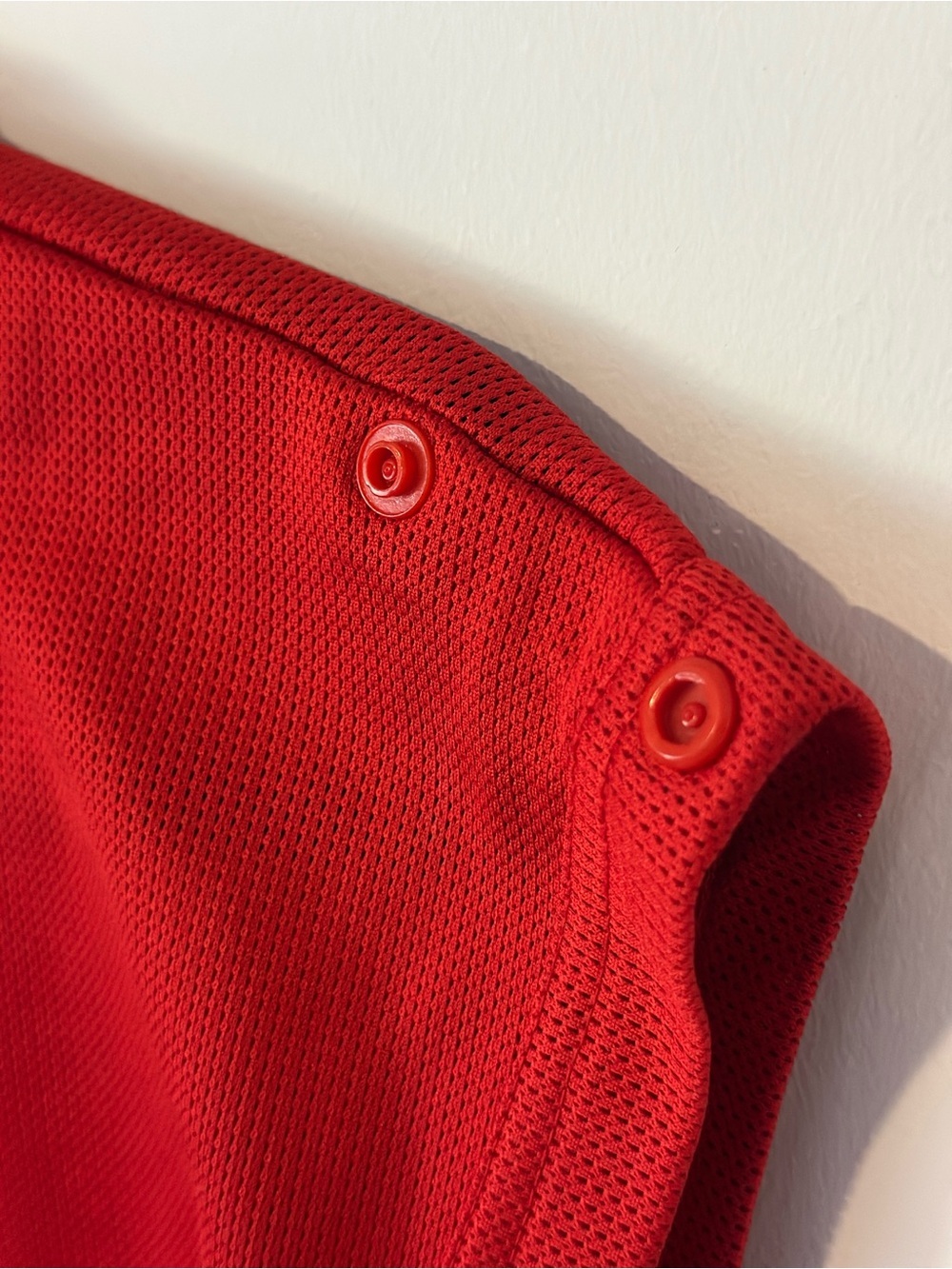 Vintage Reebok Red Sweater Vest | Size Large | Sporty V-Neck Knit - Picture 5 of 14